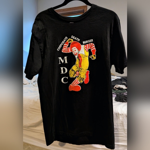 OUT OF PRINT MDC Millions of Dead Cops official punk band t-shirt - Picture 3 of 3